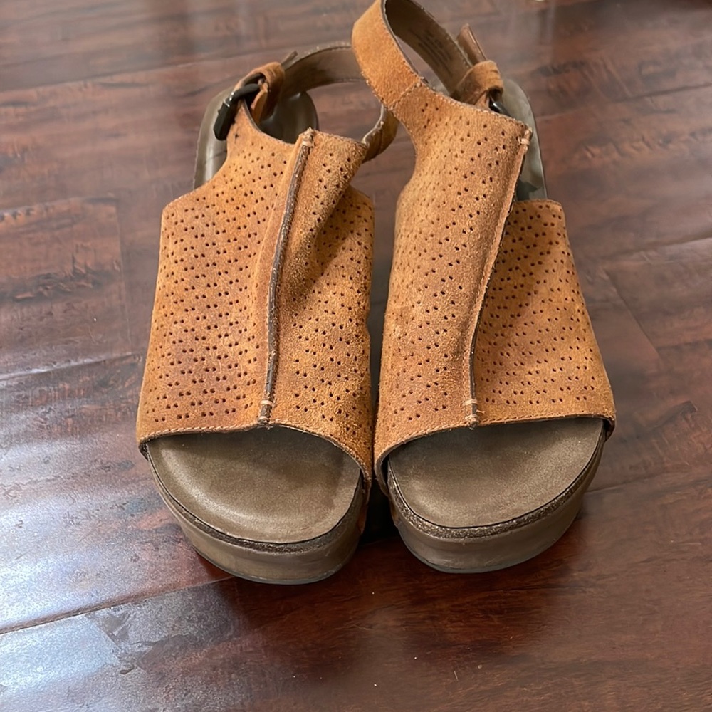 OTBT Jaunt Wedges